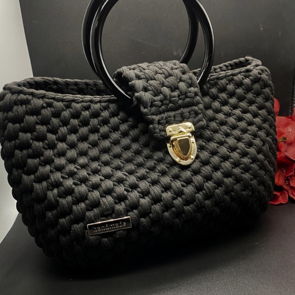 The Noir Lux